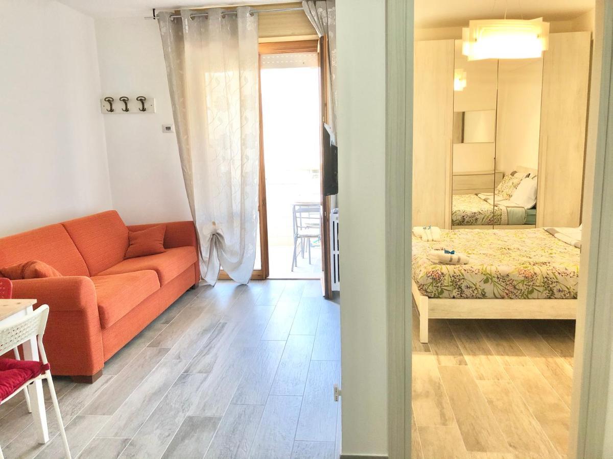 Apartmán Vita Marina Porto SantʼElpidio Exteriér fotografie