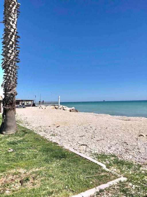 Apartmán Vita Marina Porto SantʼElpidio Exteriér fotografie